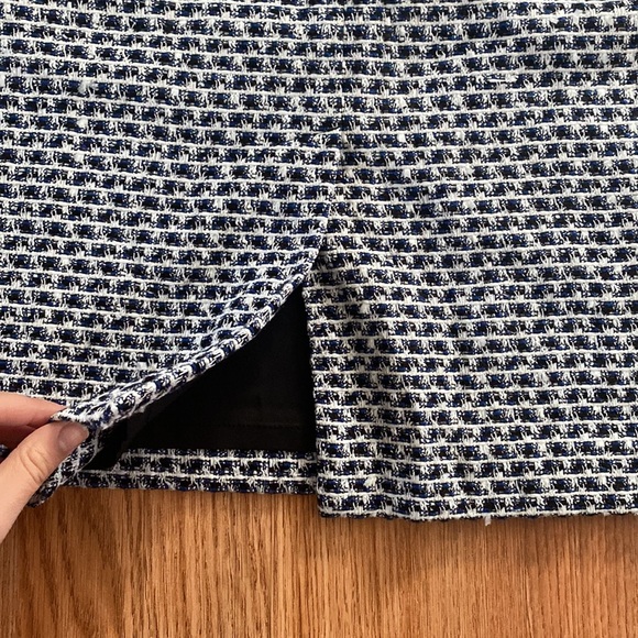Calvin Klein Tweed Pencil Skirt - Picture 5 of 6